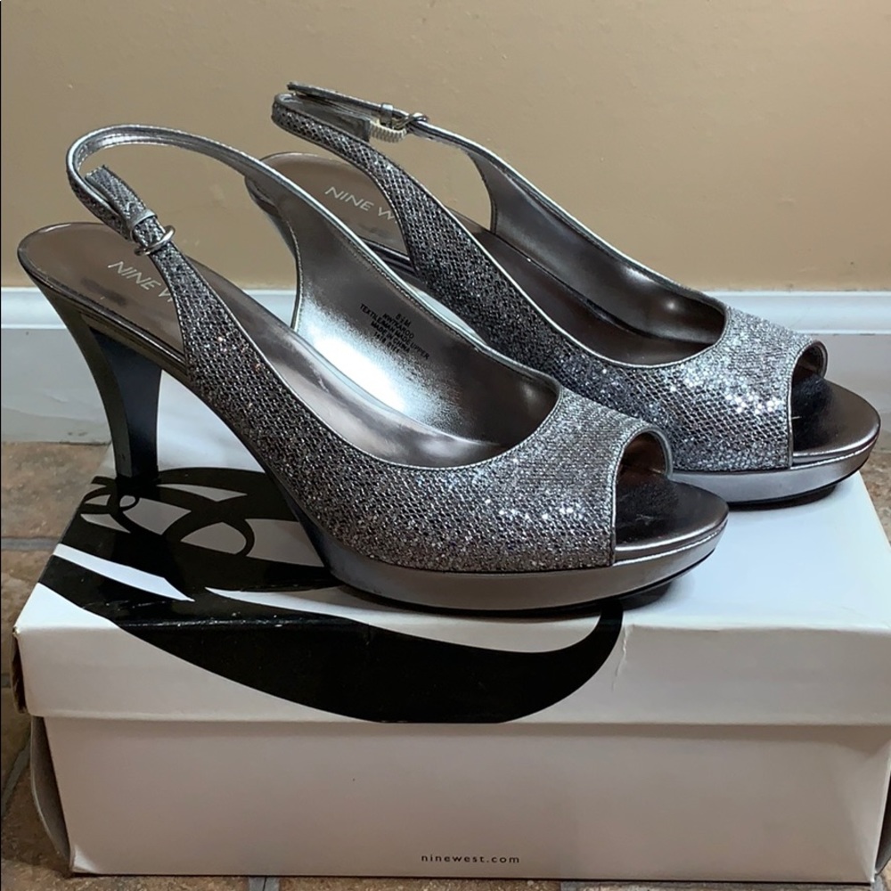 Nine West open toe shoe